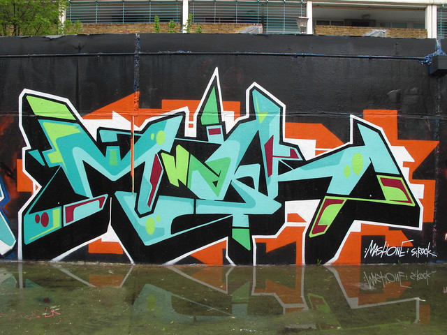 Mash graffiti