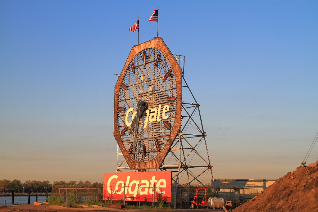 Colgate Clock Jersey City NJ, The Colgate Clock is an octag…