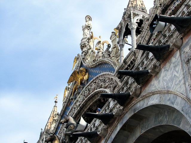 Basilica di San Marco. Frontone