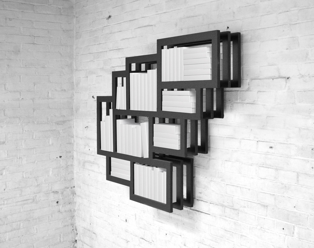 Необычные полки. Креативный стеллаж. Полки квадраты. Необычные книжные полки на стену. Навеска на стену