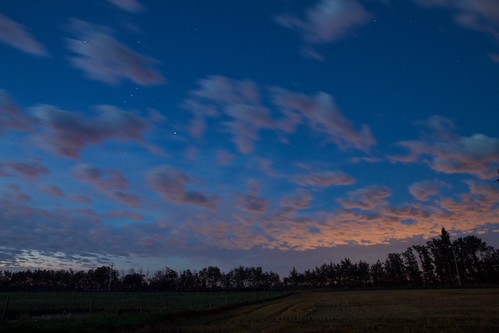 Edmonton's Glow under Orion by John Andersen (JPAndersen images), City lights to the South create their own sunrisesky