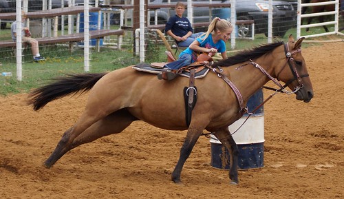 horse oklahoma sport race cowboy all ride action outdoor barrels sony barrel racing rodeo poles tulsa cowgirl 70300mm kellyville tamron saddle countryliving barrelracing barrelrace f456 a65 views200 views600 views400 roundupclub slta65v kellyvilleroundupclub
