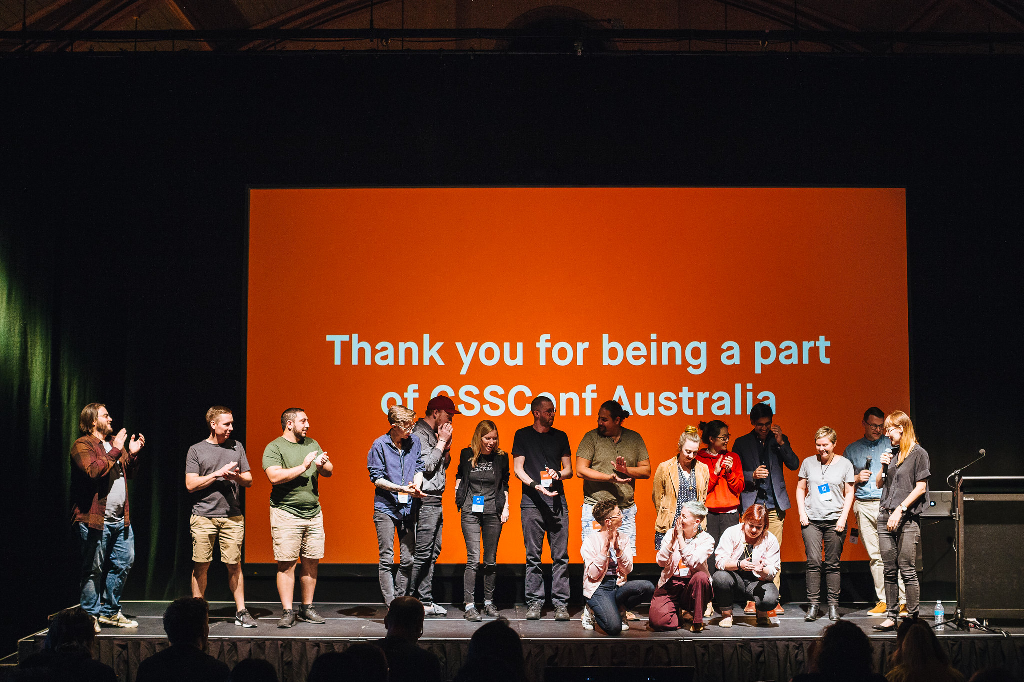 CSS_OnStage_1600px_071