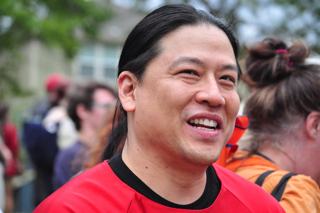 garrett wang celebrity net worth - Ilustrasi 3