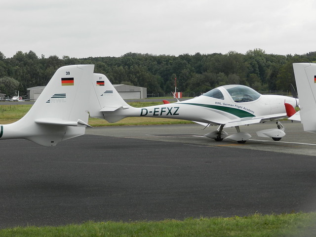 D-EFXZ Aquila A.210