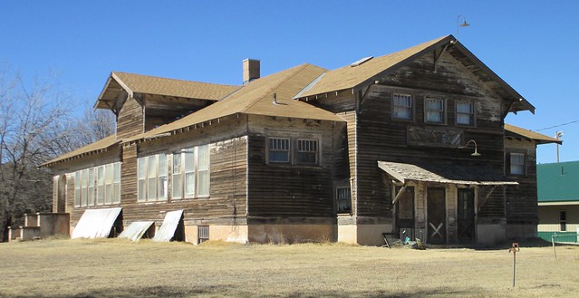 Old School (Mayfield, Kansas)