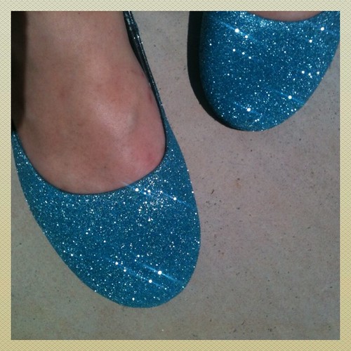 Blue Glitter Shoes | DiY glitter shoes from start to finish.… | Flickr