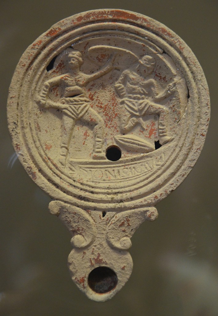 Oil lamp with gladiatorial scene, Romisch-Germanisches Museum, Cologne