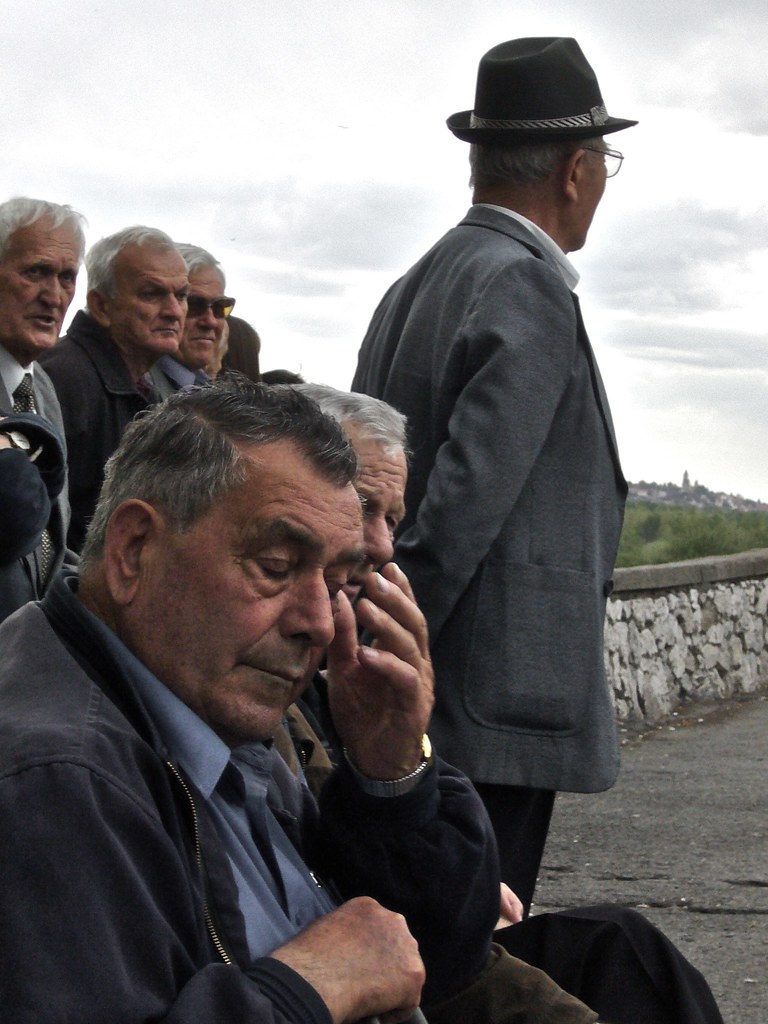 onlookers