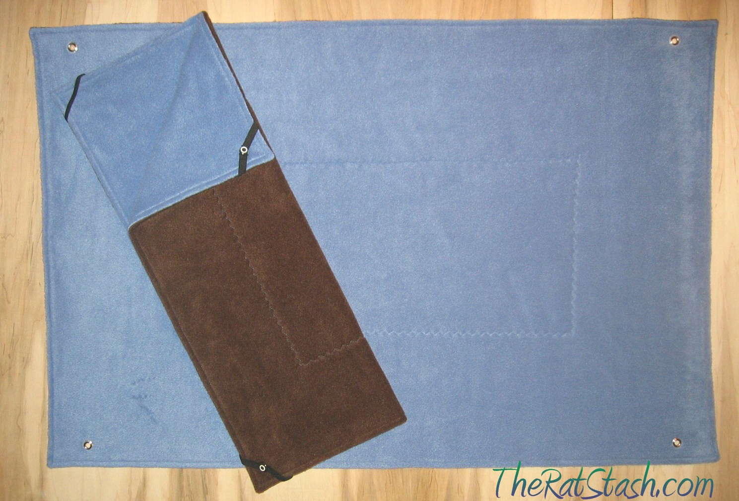For Erich: Single FN/CN Cage Liner Set in "blue, brown or black solid fabrics.