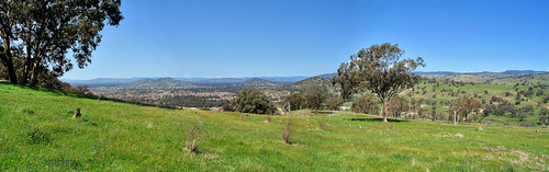 wodonga panorama vic victoria landscape 2005 hunchback hill field picturesque australia countryside town canonpowershota75 pano valley geotagged geotag rural jeffc aussiejeff