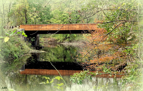 bridge autumn fall nature water creek reflections pennsylvania buckscounty neshaminycreek oldyorkroadbridge
