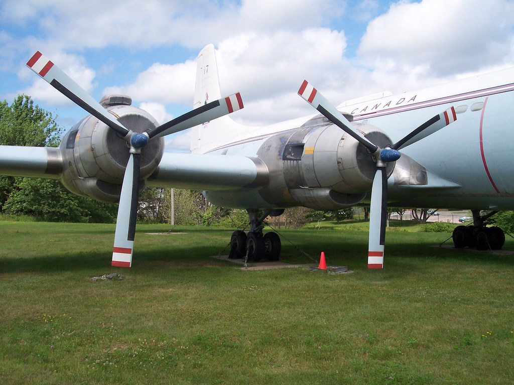 Canadair CP-107 Argus Mk II | The Argus replaced the RCAF La… | Flickr