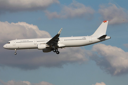 A321-211 Airbus Industrie D-AZAK - First A321 with sharklets - TLS | by OlivierG_31