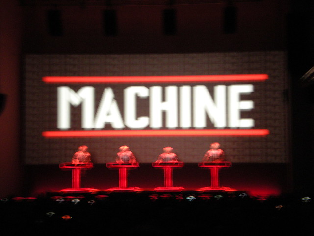 Kraftwerk: 1-2-3-4-5-6-7-8: 3-D - Die Mensch-Machine: Düsseldorf: 16-Jan 2013