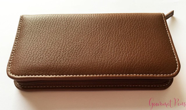 Light taupe Chequebook cover Leather Granulated cow Lucrin