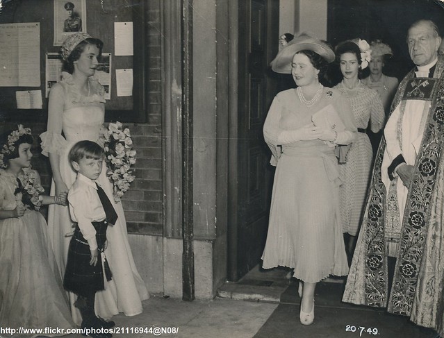 Queen and Princess Margaret at wedding