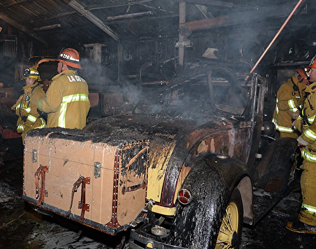 VINTAGE AUTOS BURN IN NEWHALL