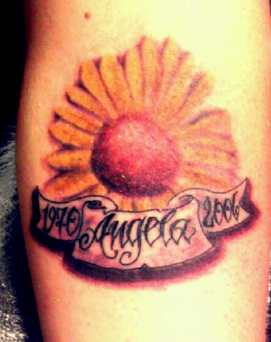 SUNFLOWER WITH NAME IN BANNER TATTOO | SUNFLOWER WITH NAME I… | Flickr