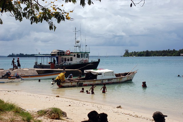 Kavieng waterfront. Photo by Behan; (CC BY-NC-ND 2.0)