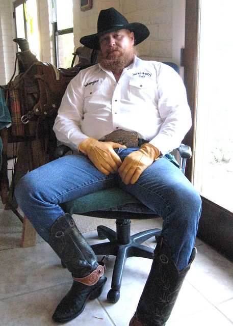 Big boot Muscle bear cowboy - a photo on Flickriver