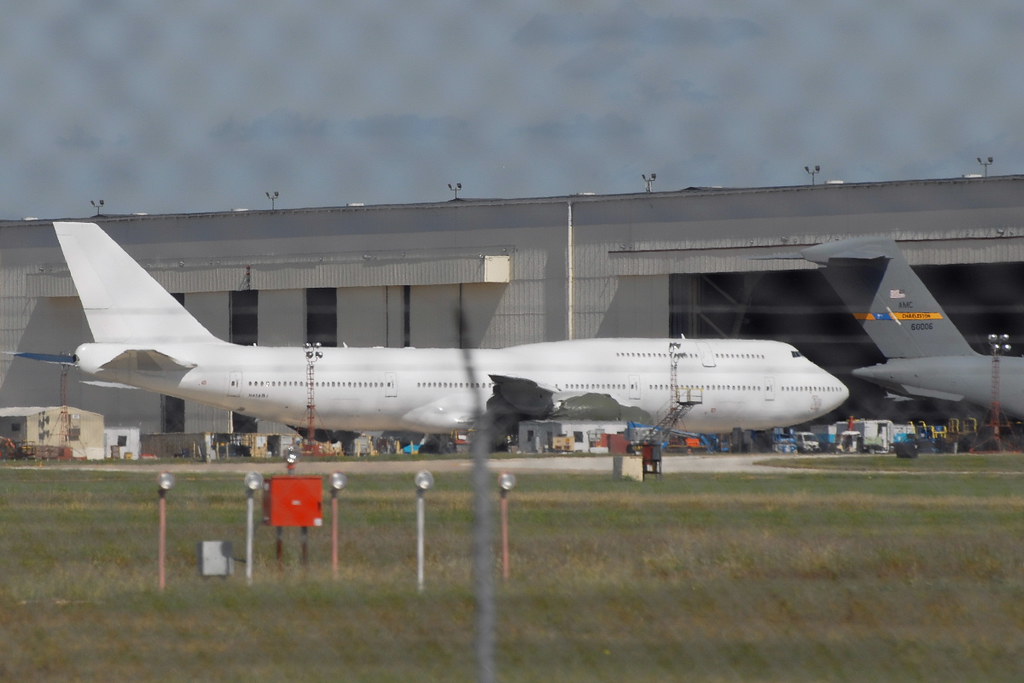 N458BJ Boeing 747-8JA