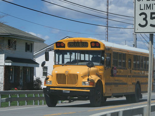 First Student #343 | IC 3800 Seats 66C 44A *Has Luggage Bays… | Flickr