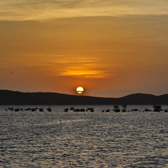 sunset outa horn island?... ships log
