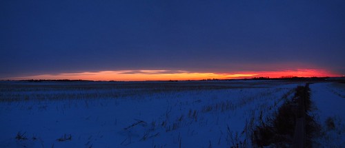 blue winter sunset 2 panorama orange snow canada field fence highway edmonton stitch farm pano ab alberta prairie gord olds 2a mckenna gordmckenna