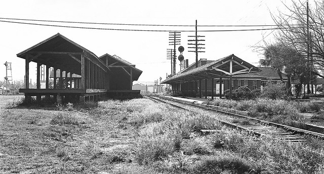 Seaboard Coast Line view to the south along the former SAL mainline of the freight station & combination ACL - SAL passenger station located in downtown Plant City, Florida, mid 1970's