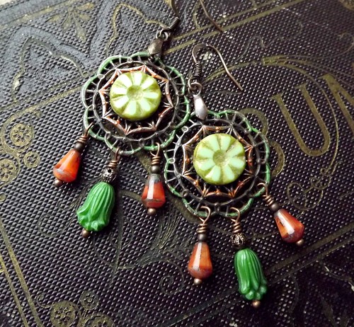 Filigree earrings | Made with rusty black filigree colored w… | Flickr