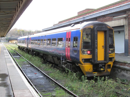 First Great Western Class 158 no. 158951, Bristol Temple Meads | by michaelday_bath