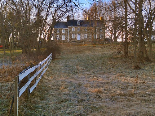 cameraphone winter fence virginia frost hamilton oldhouse cattails fields hay hdr stonehouse loudouncounty harmonyhall incamerahdr