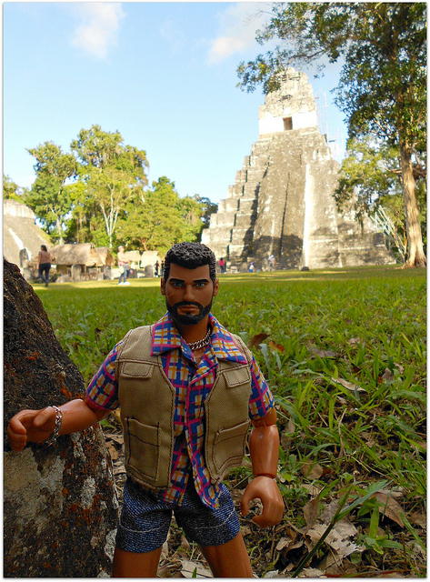 I am traveling to the mayan temples in TIKAL!