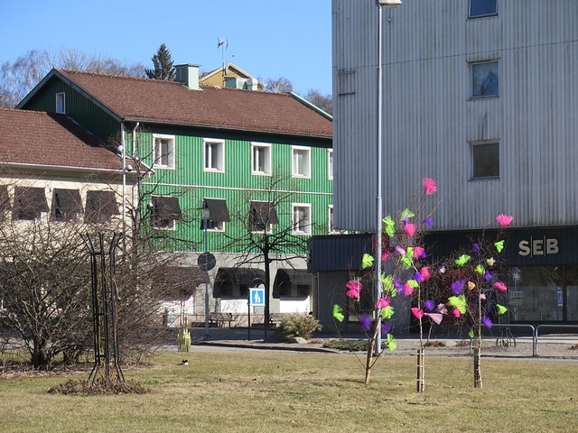 Påskris vid Strandgatan i Kungälv 2 april 2018