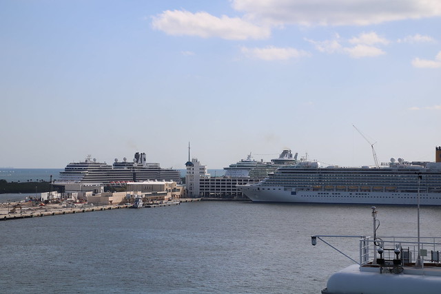 Cruise ships including Nieuw Amsterdam & Costa Deliziosa, FORT LAUDERDALE, FLORIDA, USA 20180113
