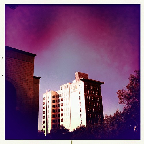 fresno #building #hipstamatic #purple #instagramhub #instagramers... | by Ninethirtytwo