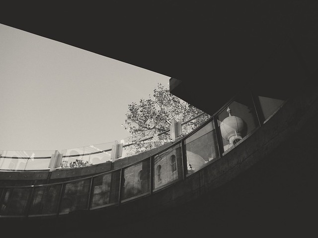 theCurve #vscocam #blackandwhite #architecture #urban #lisbon
