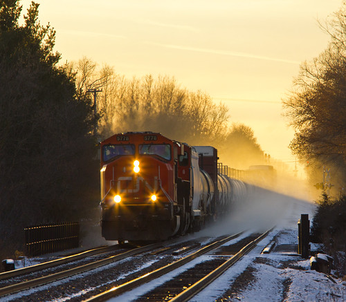 sunset trains canadiannationalrailroad vernonmichigan