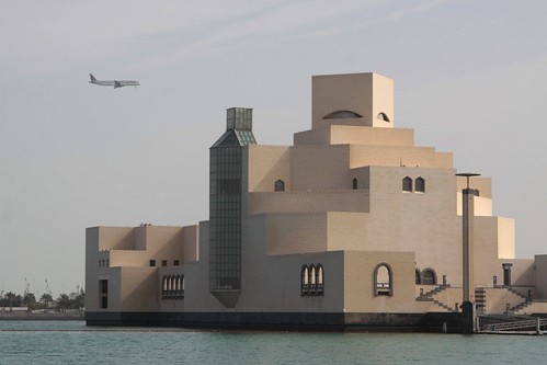 Museum of Islamic Art and air traffic for the neighbouring airport