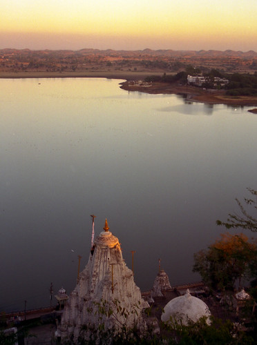Dungarpur by Purblind, india 35mm kodak dungarpur rajasthan