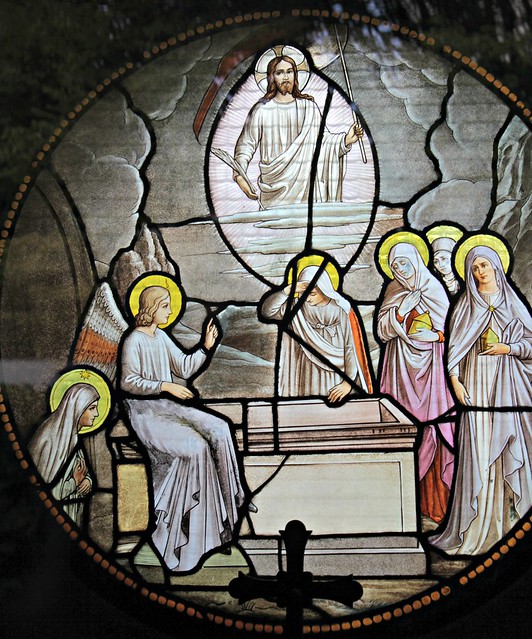 Stained glass windows: Mary and the women seeks the grave after the resurrected Jesus