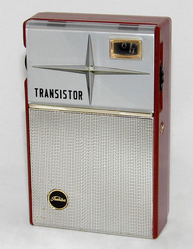 Vintage Toshiba Transistor Radio, Model 5TP-90, AM Band, 5… | Flickr