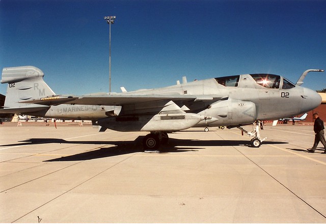 Grumman EA-6B Prowler, USMC, RM #02 stbd profile 95_EA-6B-11