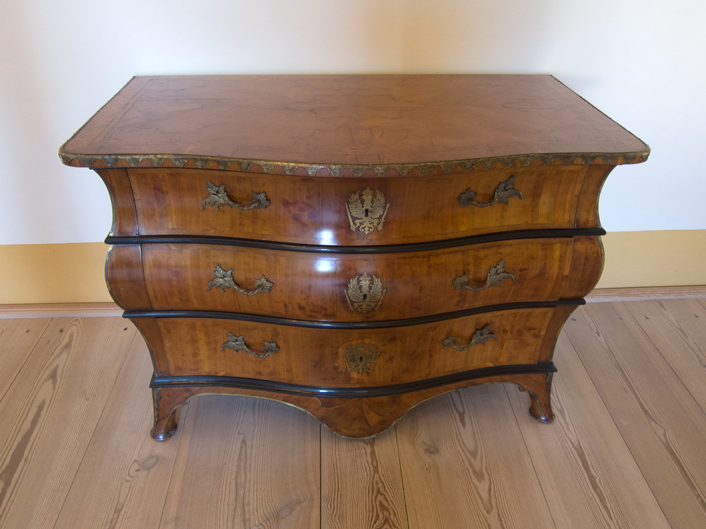 German dresser Berlin 2012 Thomas Quine Flickr