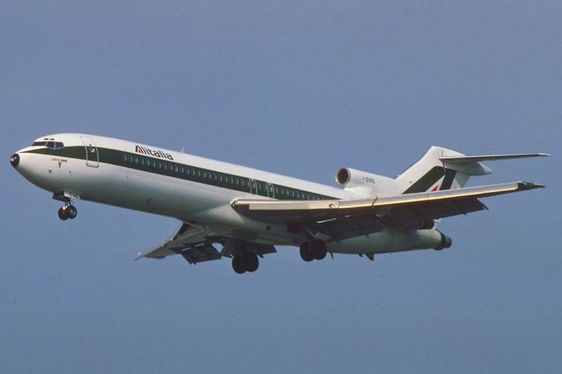 Alitalia Boeing 727-243; I-DIRS, May 1979