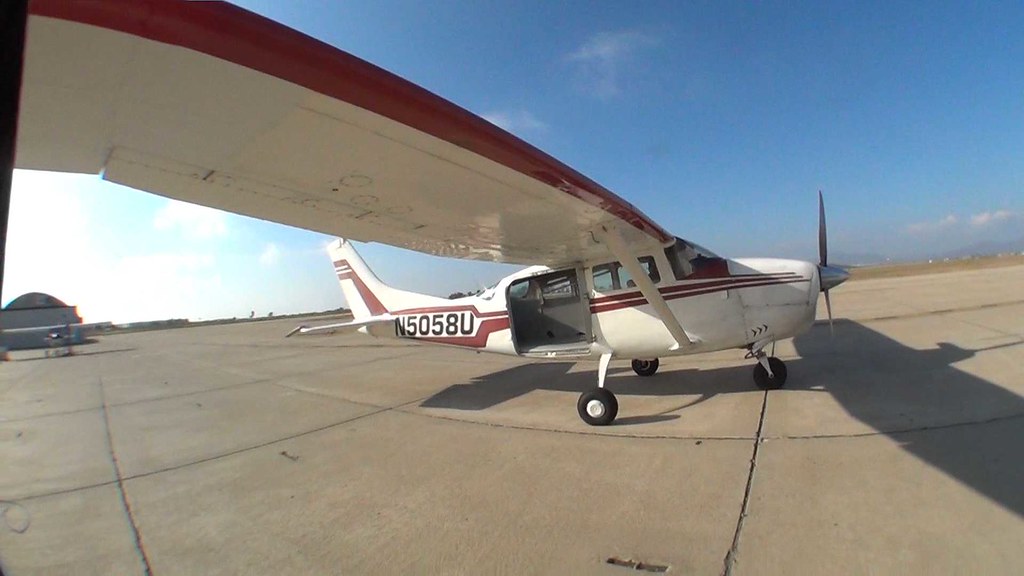 Skydiving in San Diego