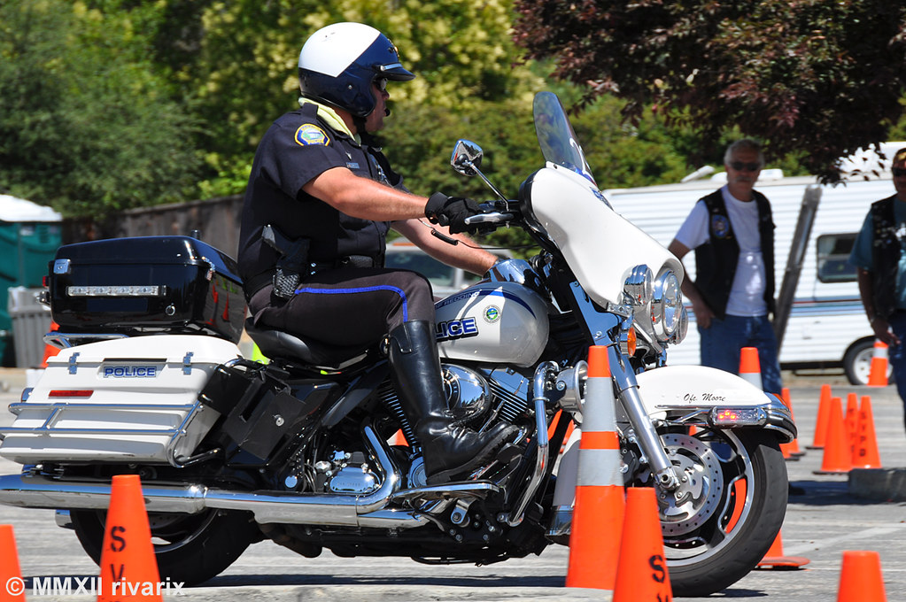 Rodeo Cop 380 Scotts Valley Rodeo - Redding Police | Team competition.… | Flickr