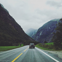 the way to Flåm