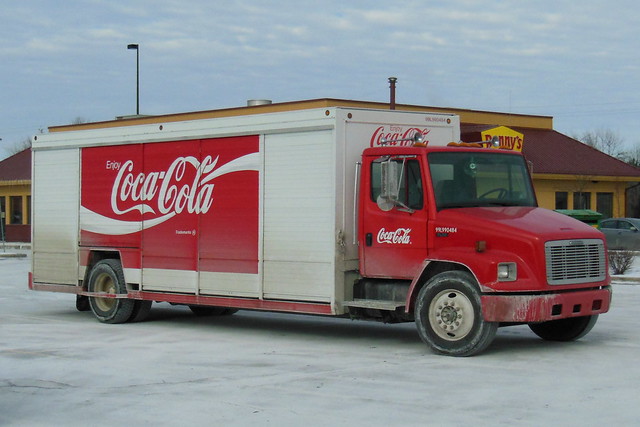 Coca Cola 99L990484 Freightliner FL70 truck Ottawa, Ontario Canada 02072013 ©Ian A. McCord